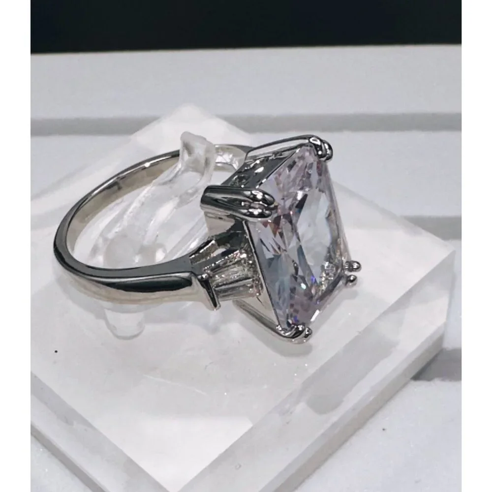 Silver Plated Cubic Zirconia Ring Size 6 - Picture 7 of 9